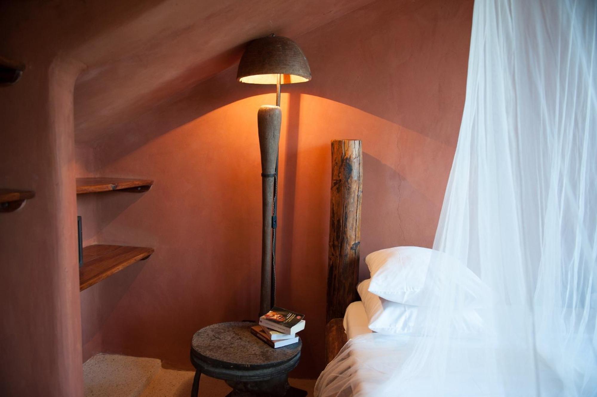 Tama Lodge Мбур Стая снимка